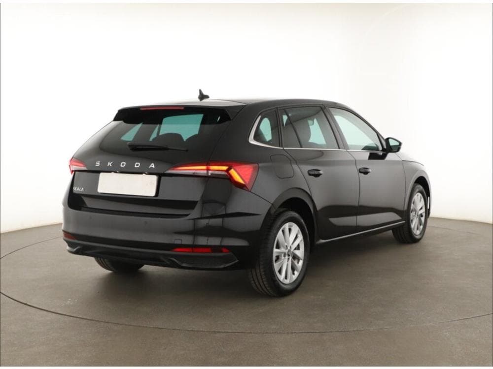 2025 Škoda SCALA - 13