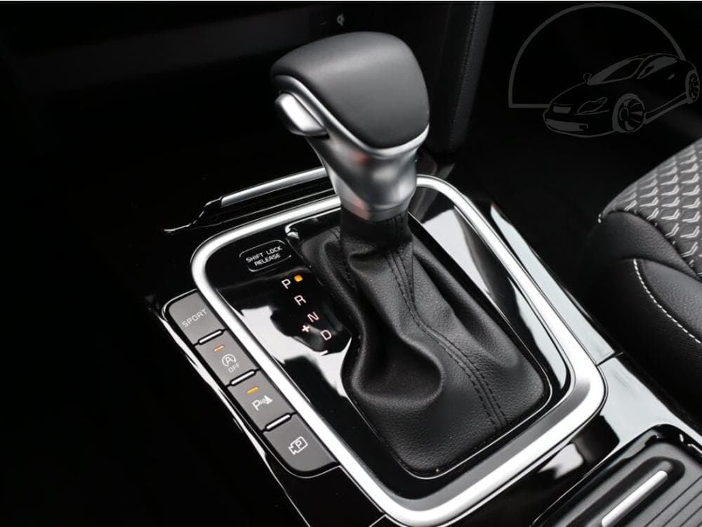 2025 Kia XCEED - 31