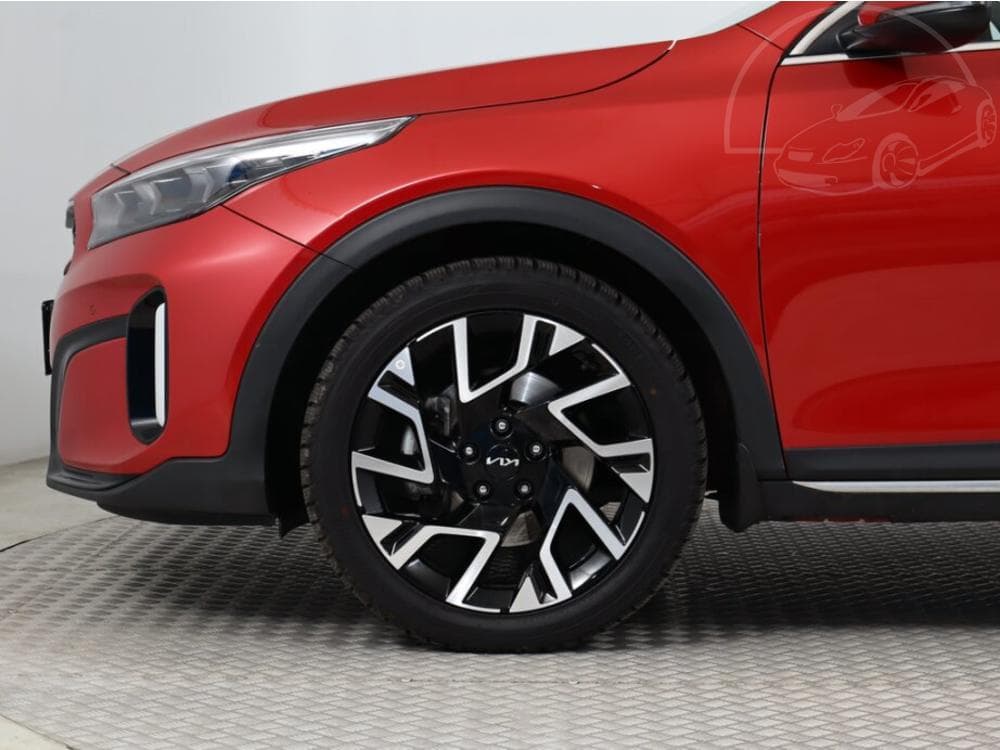 2025 Kia XCEED - 37