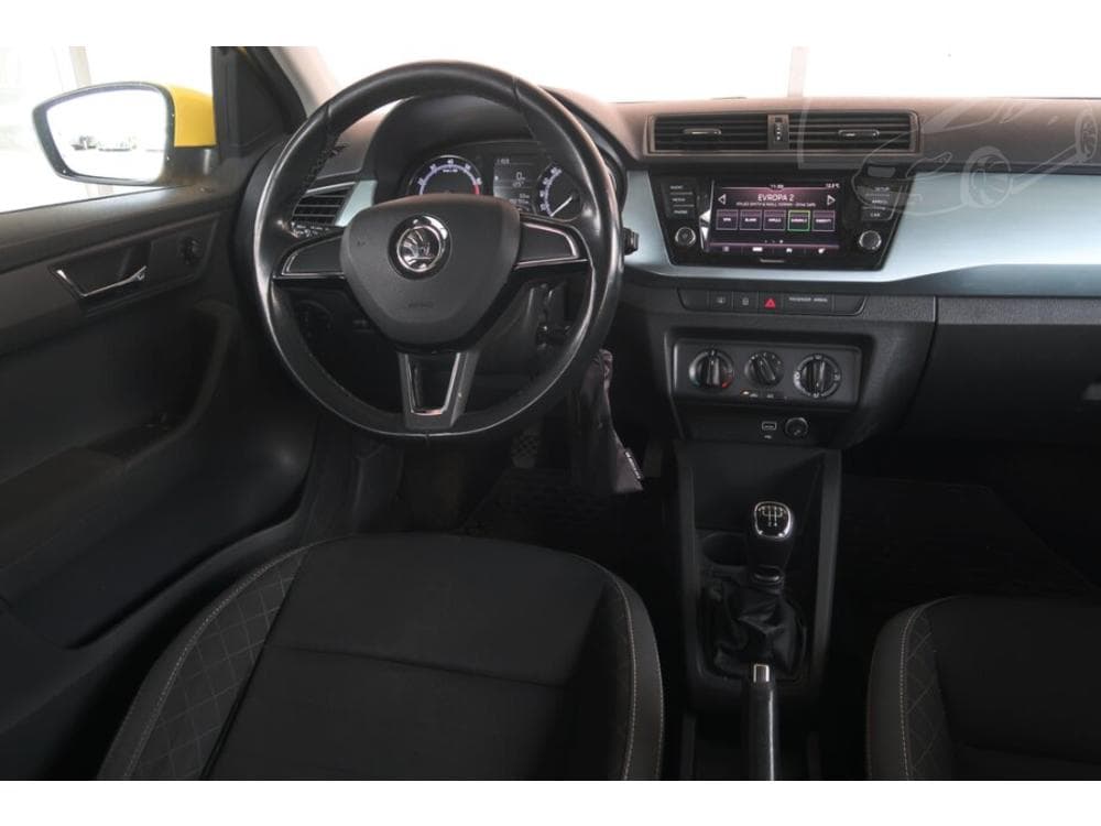 2019 Škoda FABIA - 13