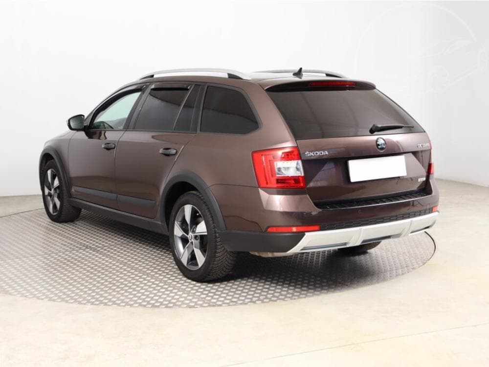 2016 Škoda OCTAVIA - 10