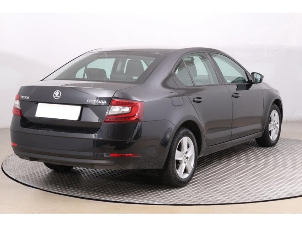 2017 Škoda OCTAVIA - 9