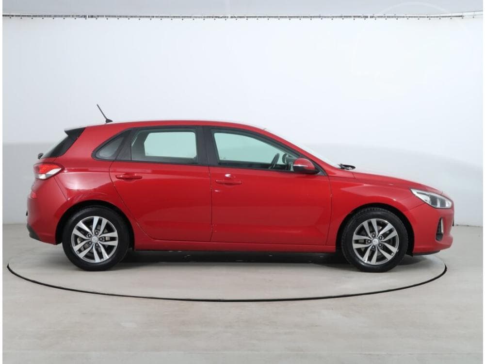2017 Hyundai i30 - 11