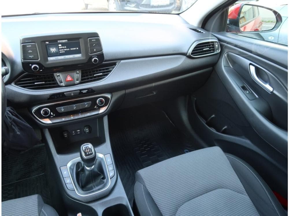 2017 Hyundai i30 - 15