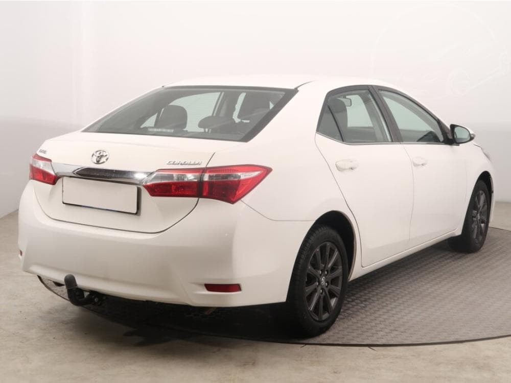 2015 Toyota COROLLA - 17