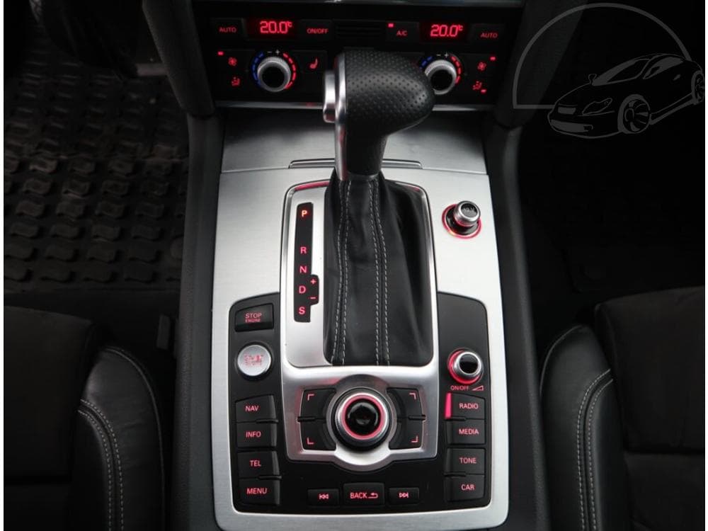 2015 Audi Q7 - 25