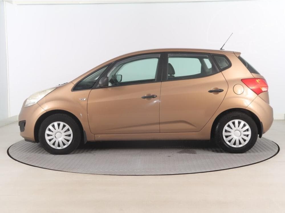 2011 Kia VENGA - 3