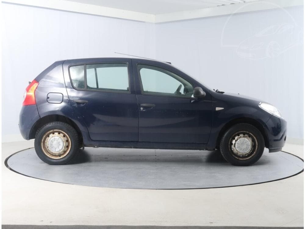 2010 Dacia SANDERO - 11