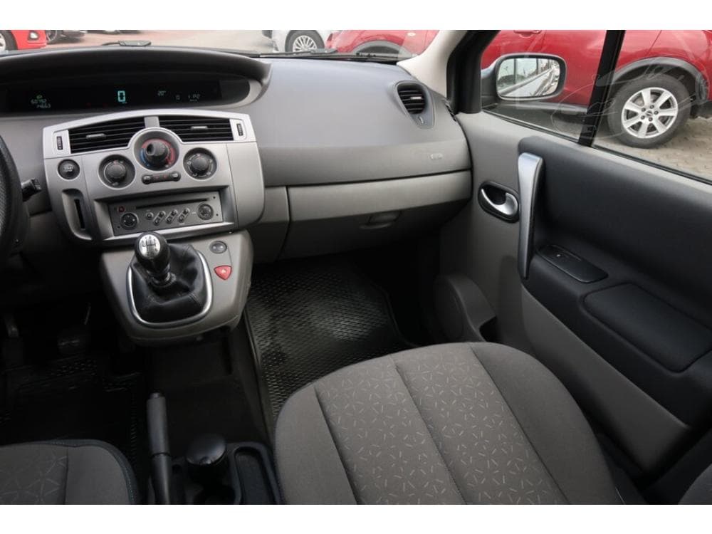 2009 Renault SCENIC - 8
