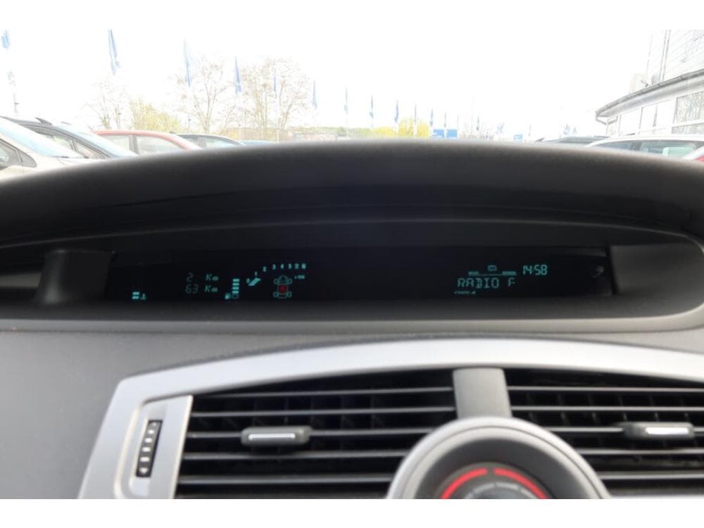2009 Renault SCENIC - 11