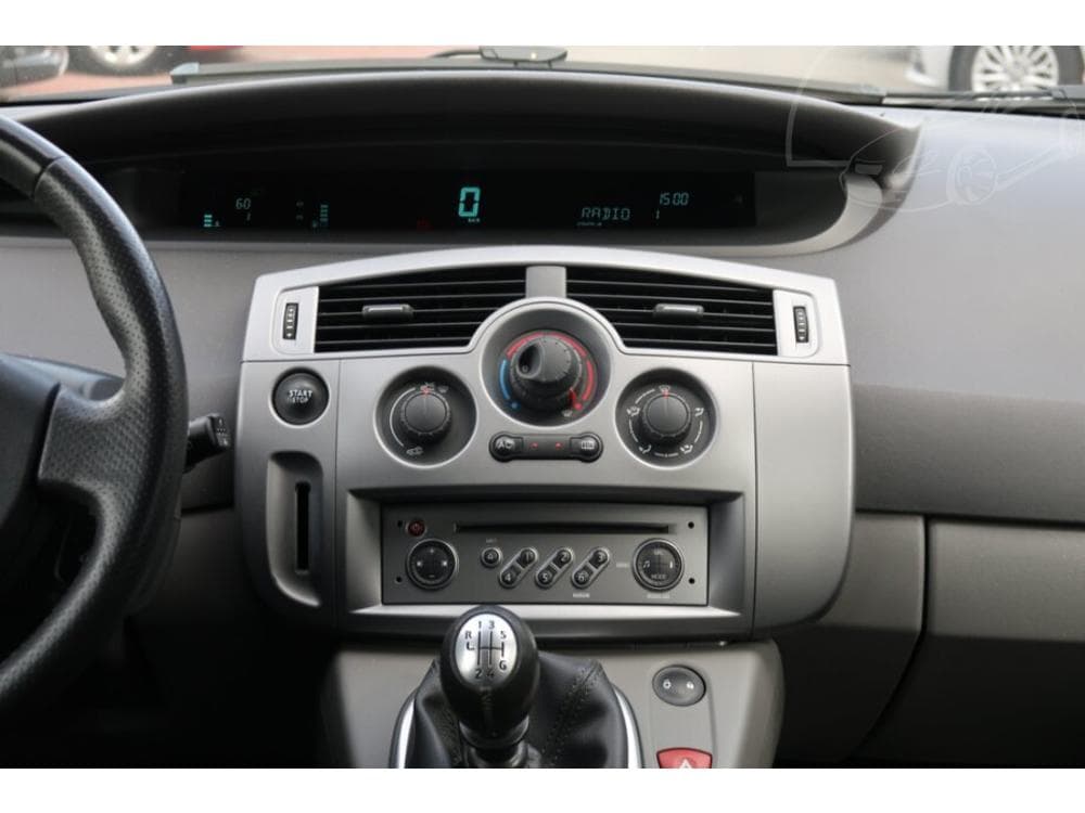 2009 Renault SCENIC - 12