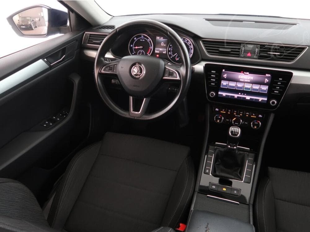 2017 Škoda SUPERB - 7
