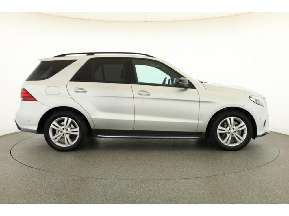 2016 Mercedes-Benz GLE - 16
