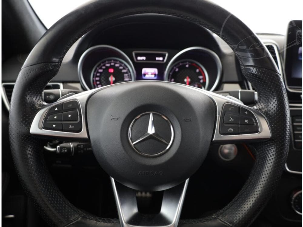 2016 Mercedes-Benz GLE - 22