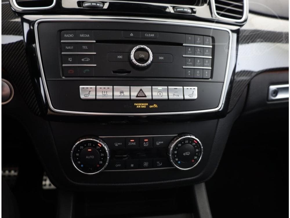 2016 Mercedes-Benz GLE - 28