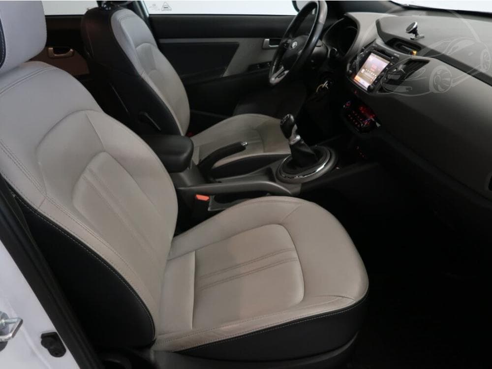 2014 Kia SPORTAGE - 17