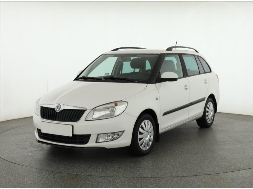 2012 Škoda FABIA - 4