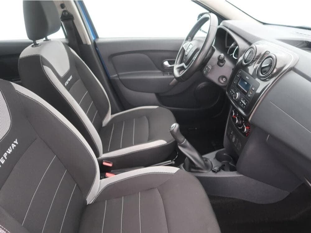2020 Dacia LOGAN - 17