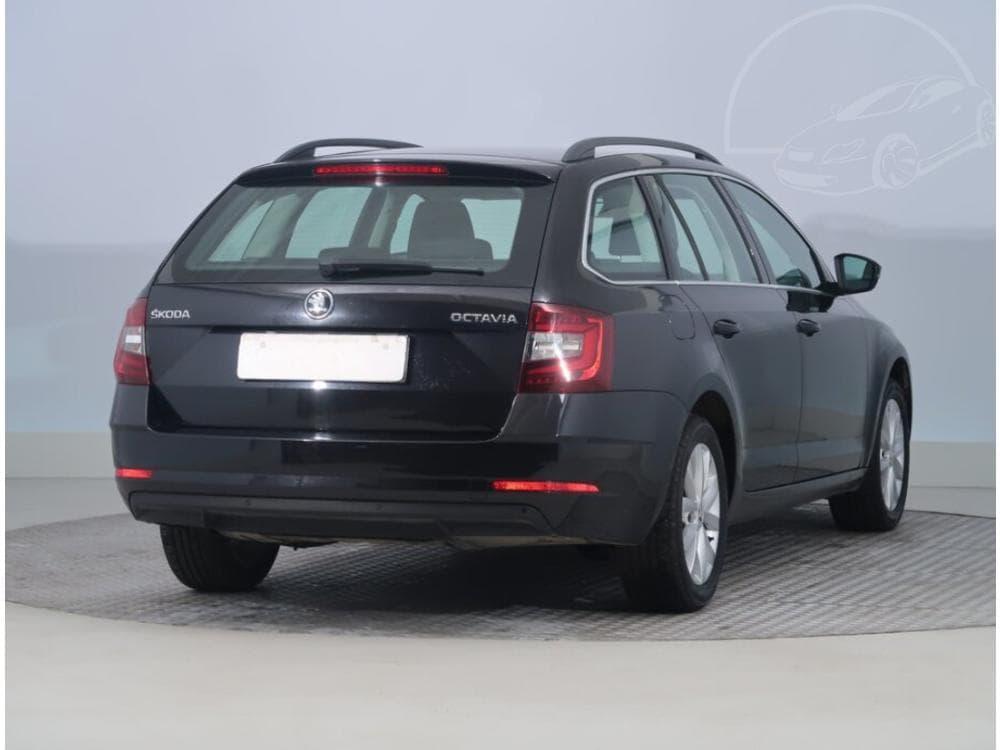 2018 Škoda OCTAVIA - 13