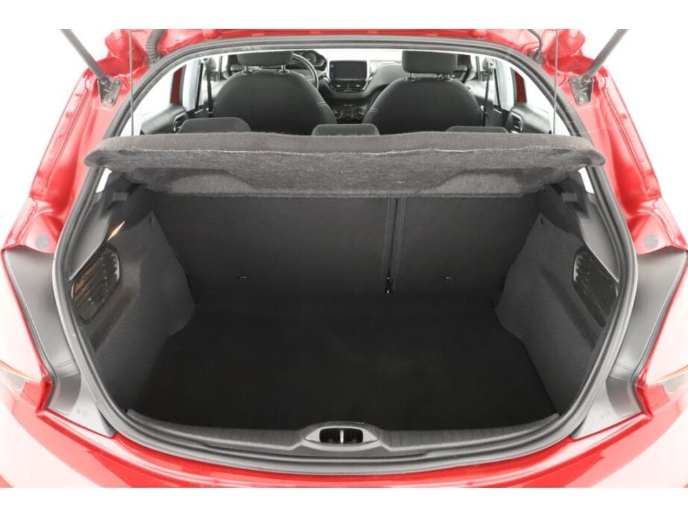 2018 Peugeot 208 - 13