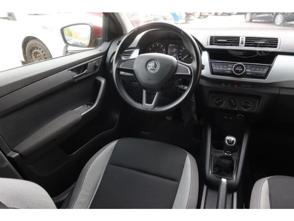 2016 Škoda FABIA - 19
