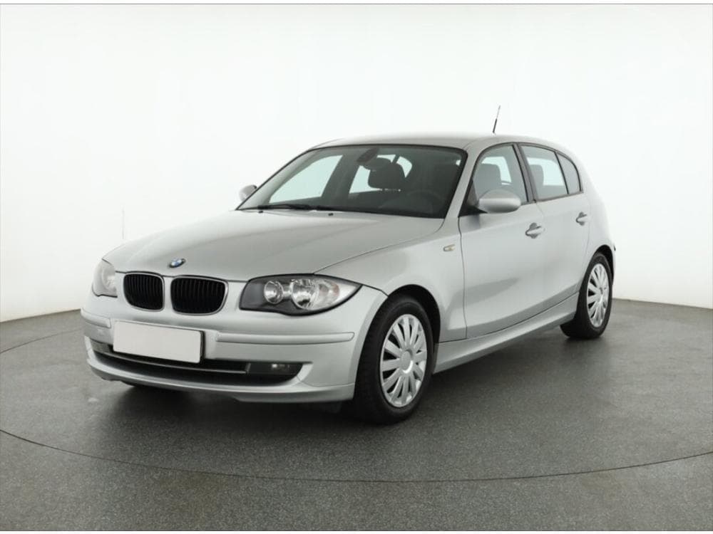 2009 BMW 1-SERIES - 2