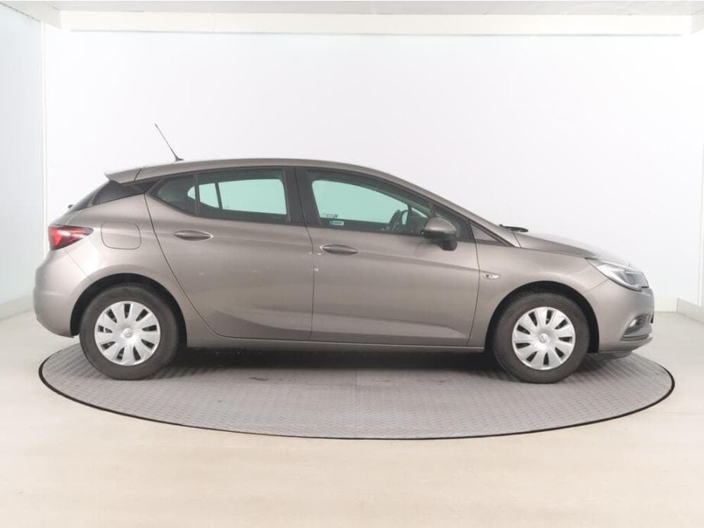 2016 Opel ASTRA - 6