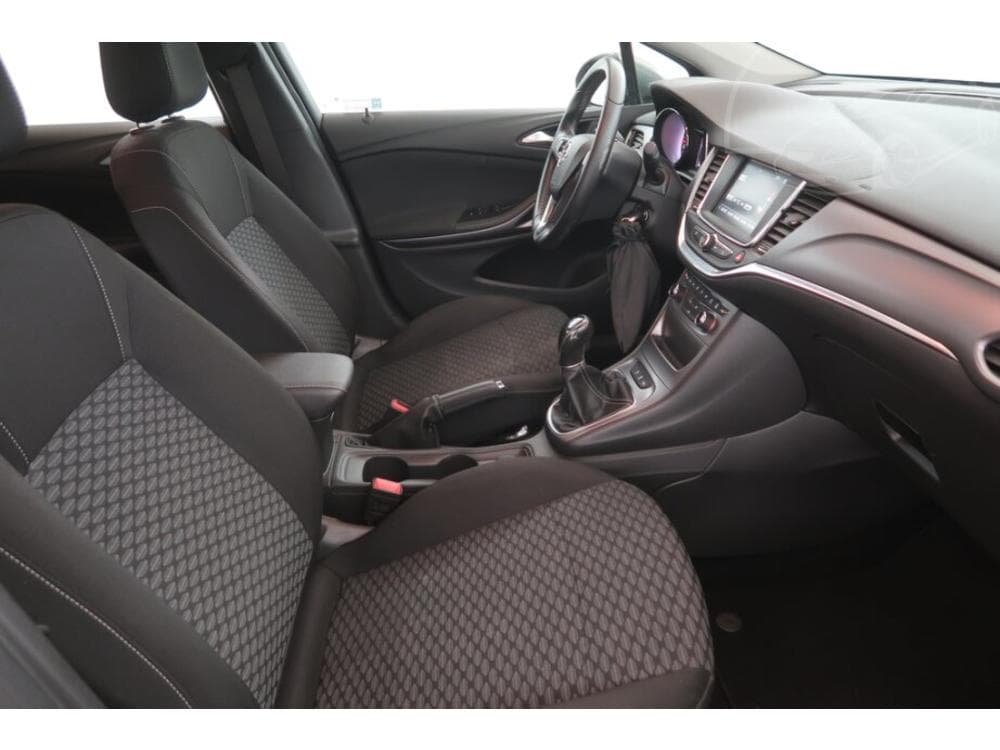 2016 Opel ASTRA - 9