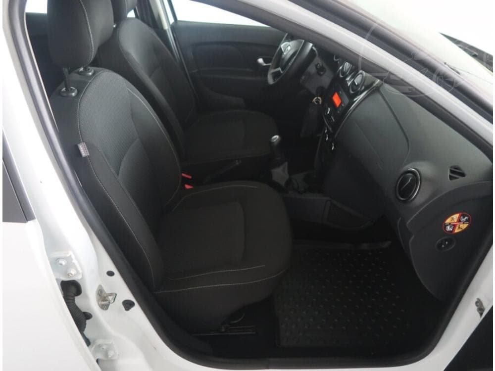 2019 Dacia SANDERO - 17
