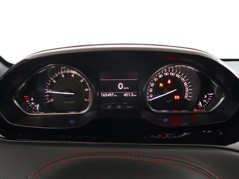 2014 Peugeot 208 - 11
