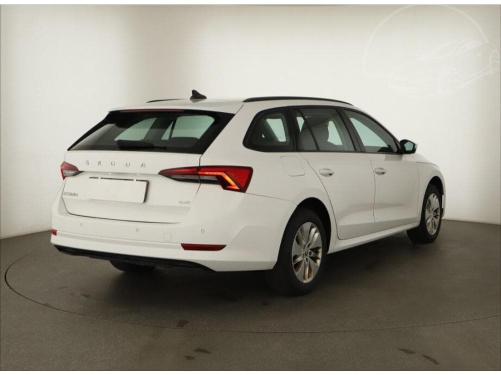2022 Škoda OCTAVIA - 9