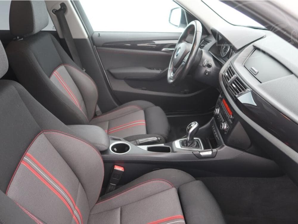 2013 BMW X1 - 9
