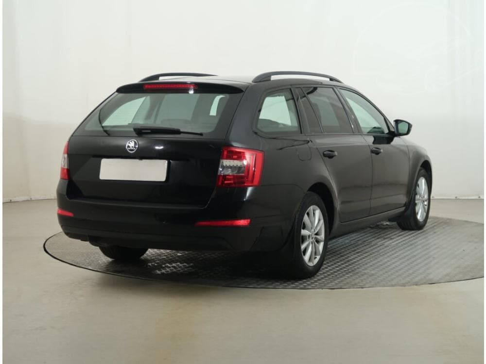 2016 Škoda OCTAVIA - 9