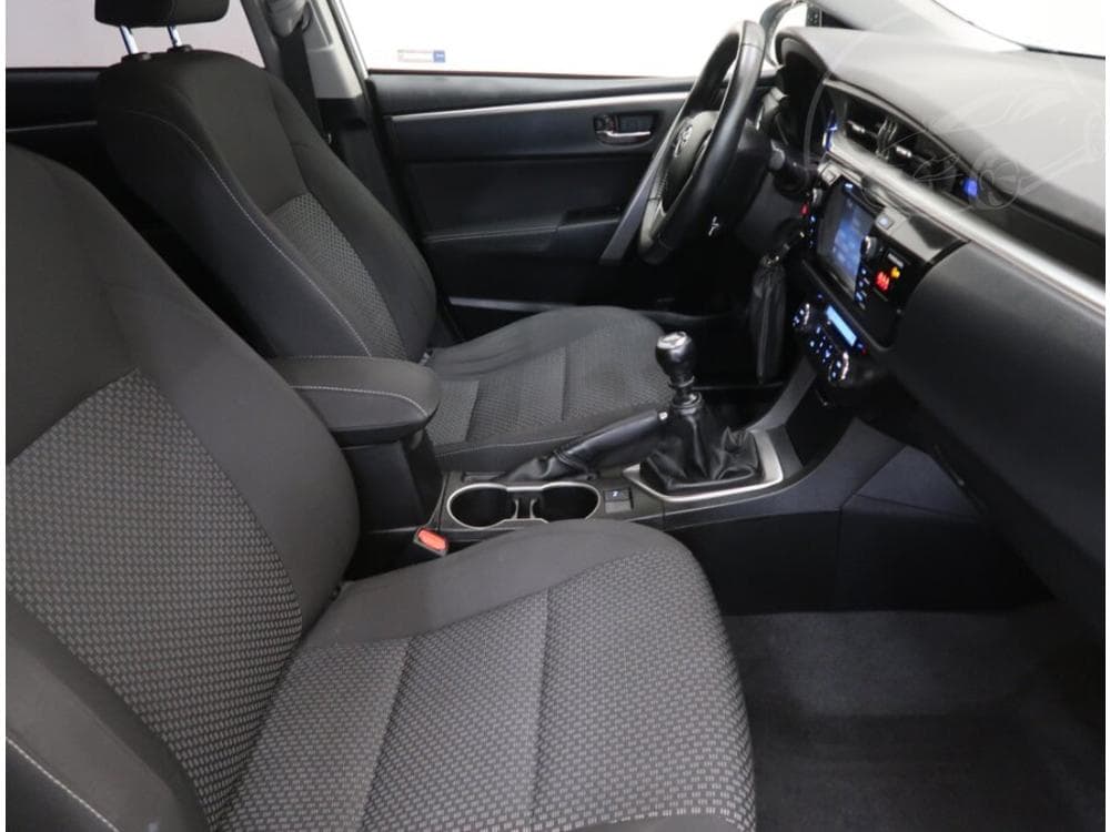 2014 Toyota COROLLA - 17