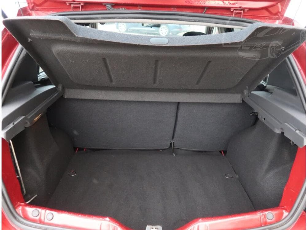 2010 Dacia SANDERO - 13