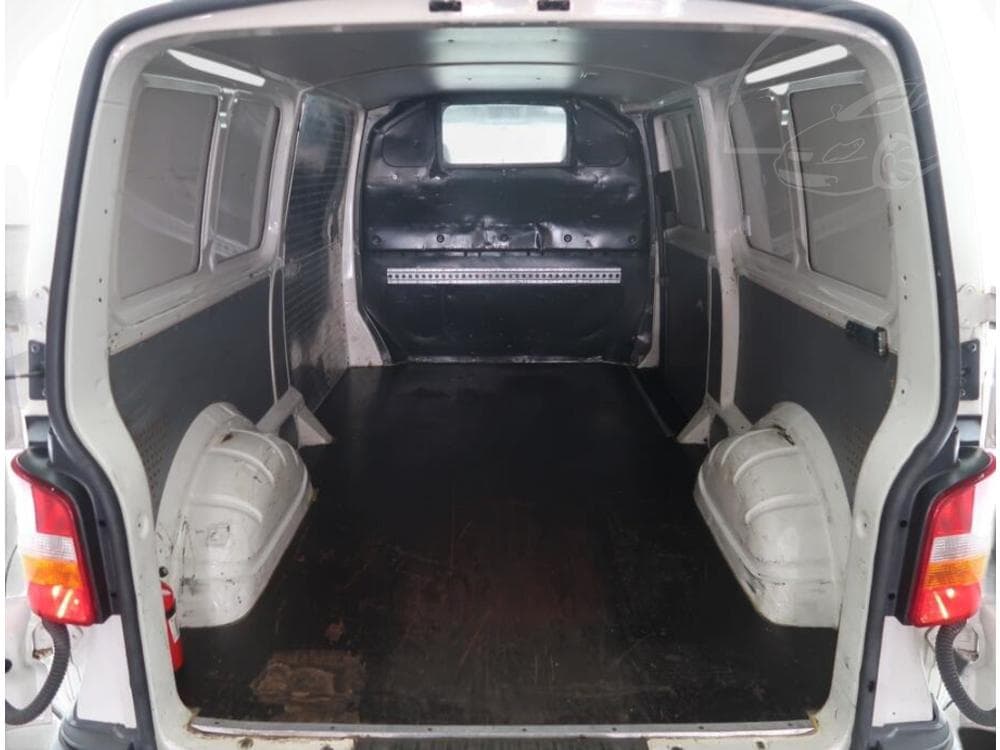 2006 Volkswagen TRANSPORTER - 13