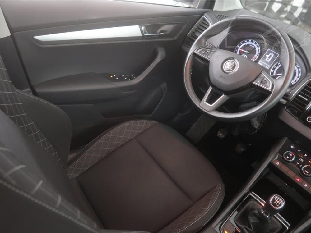 2020 Škoda KAROQ - 13