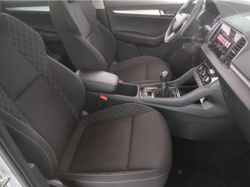 2020 Škoda KAROQ - 17