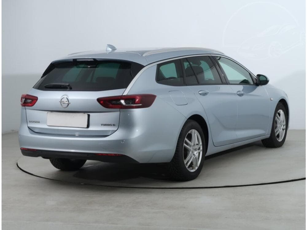 2018 Opel INSIGNIA - 13