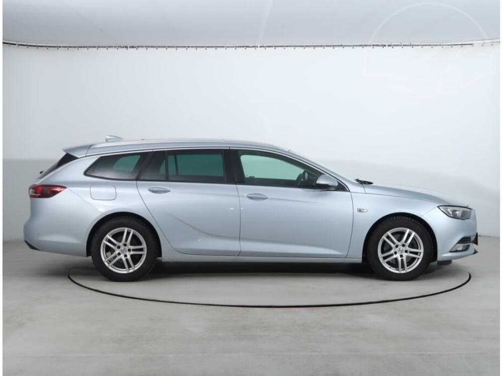 2018 Opel INSIGNIA - 16