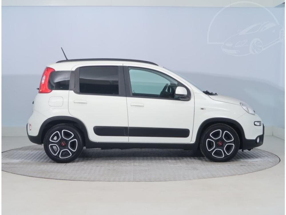 2021 Fiat PANDA - 21