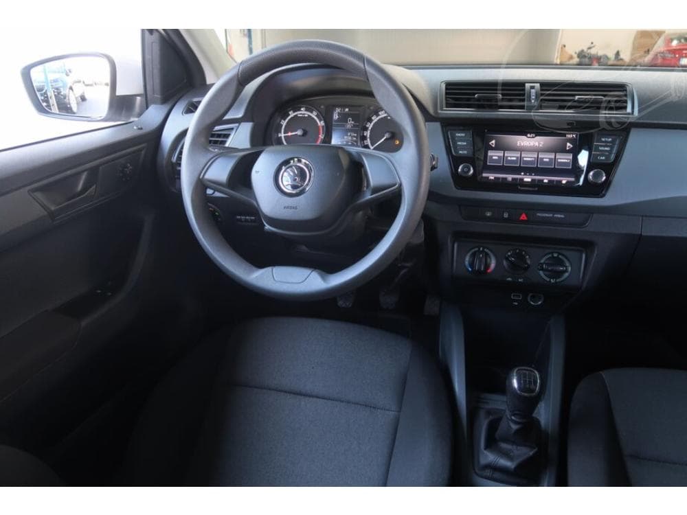 2021 Škoda FABIA - 13