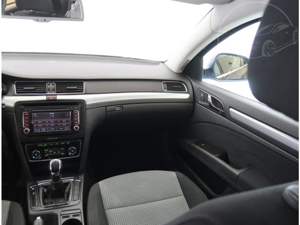 2008 Škoda SUPERB - 8