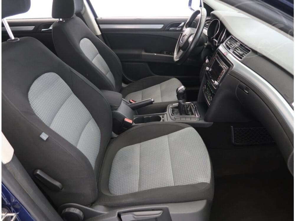 2008 Škoda SUPERB - 9