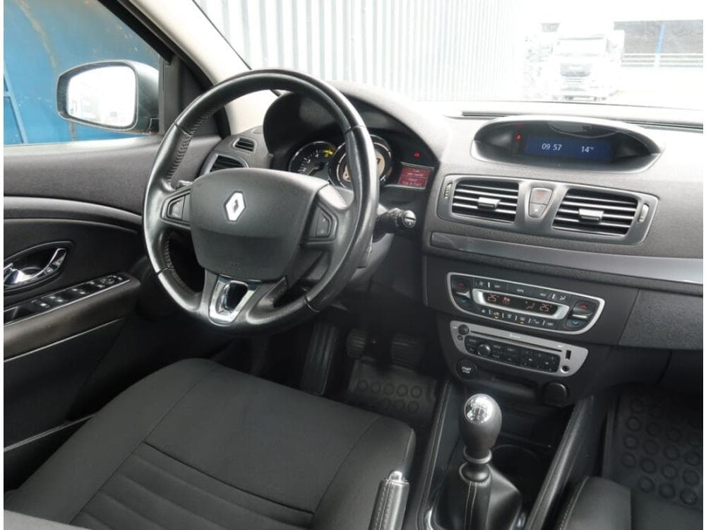 2015 Renault MEGANE - 7