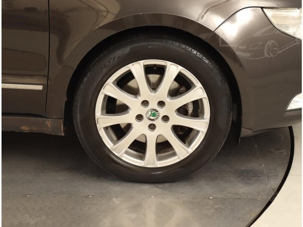 2010 Škoda SUPERB - 14