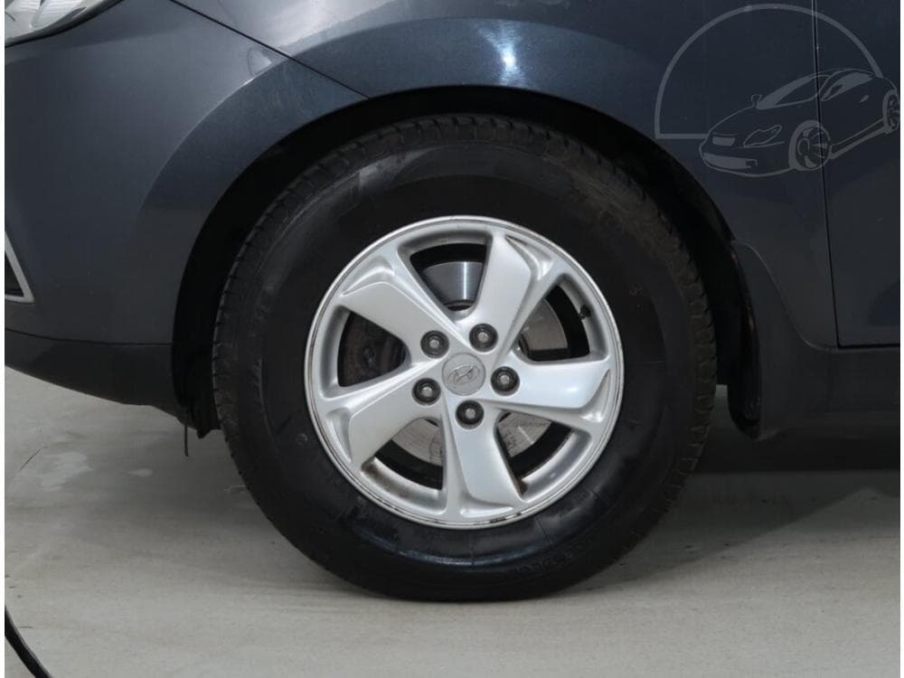 2011 Hyundai ix35 - 14