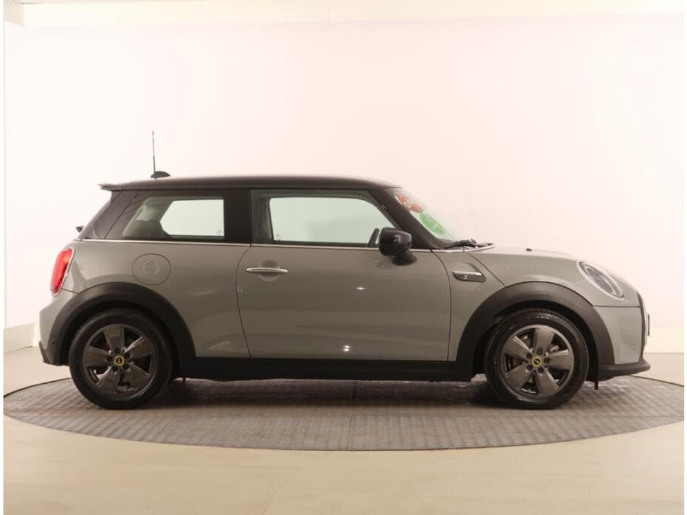 2022 Mini ONE - 11