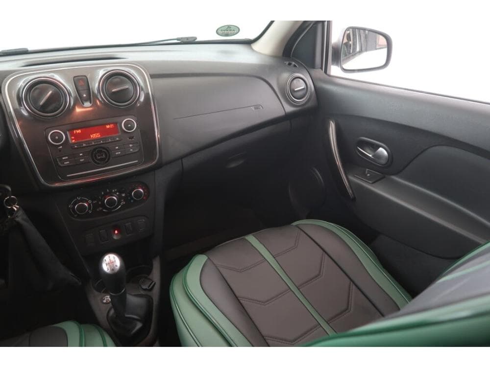 2021 Dacia SANDERO - 8