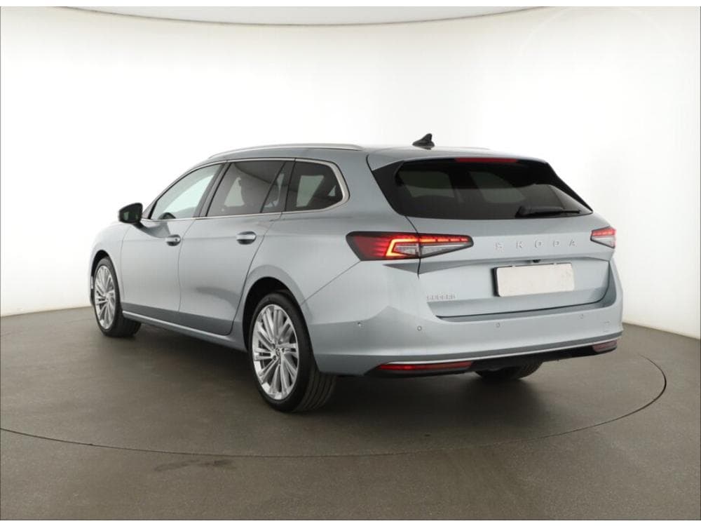 2025 Škoda SUPERB - 7